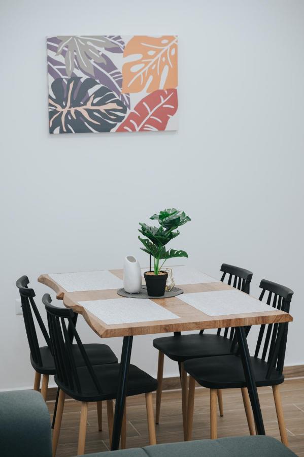 Comfy And Stylish Apartment Salonicco Esterno foto