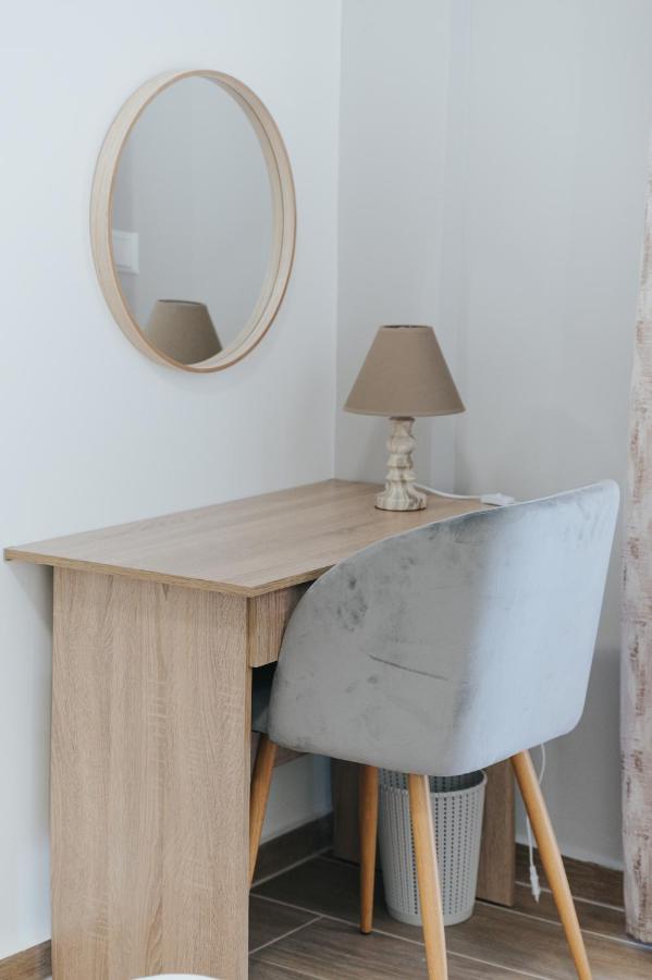 Comfy And Stylish Apartment Salonicco Esterno foto